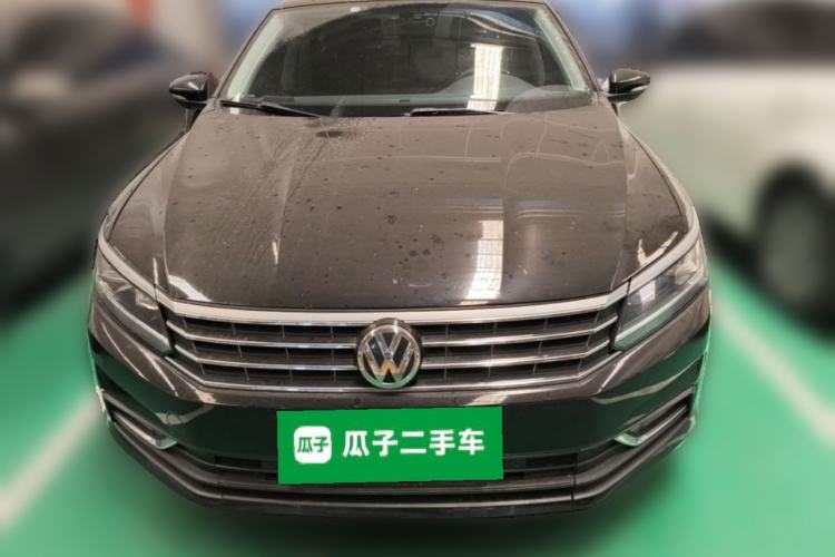 Used Volkswagen Passat 2017 330TSI DSG Luxury Edition Front
