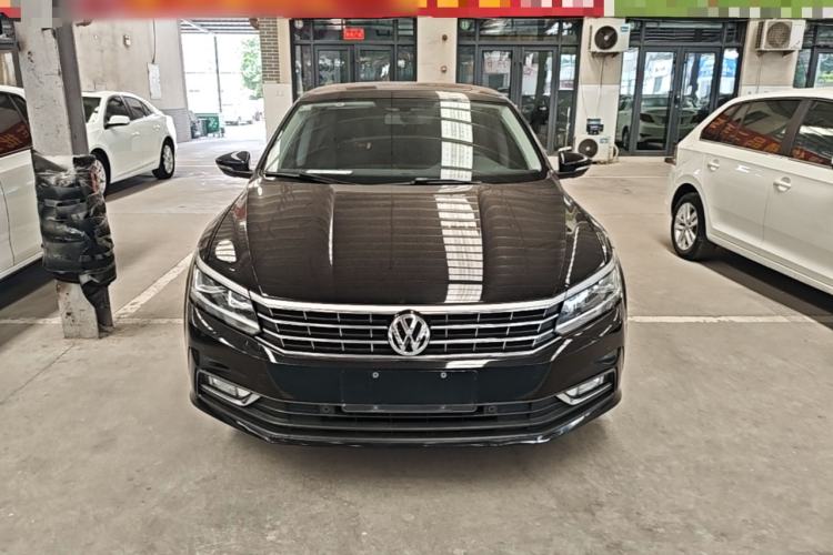 Used Volkswagen Passat 2017 330TSI DSG Luxury Edition Front
