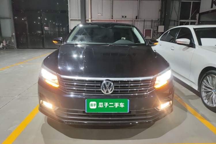 Used Volkswagen Passat 2017 330TSI DSG Luxury Edition Front
