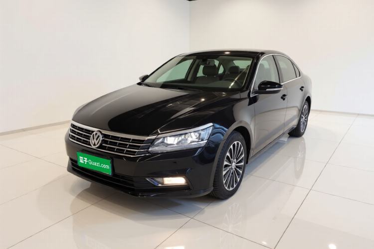Used Volkswagen Passat 2017 330TSI DSG Luxury Edition Guazi used car, China used car export, Used car for sale, Used  cars, Cheapest cars for sale