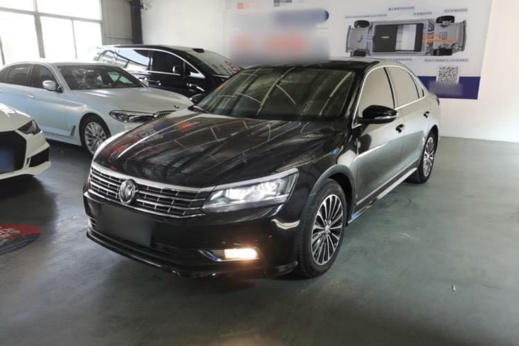 Used Volkswagen Passat 2017 330TSI DSG Luxury Edition Guazi used car, China used car export, Used car for sale, Used cars, Cheapest cars for sale