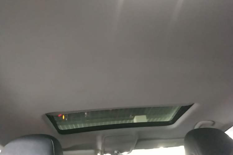 Used Volkswagen Passat 2017 330TSI DSG Luxury Edition Headliner