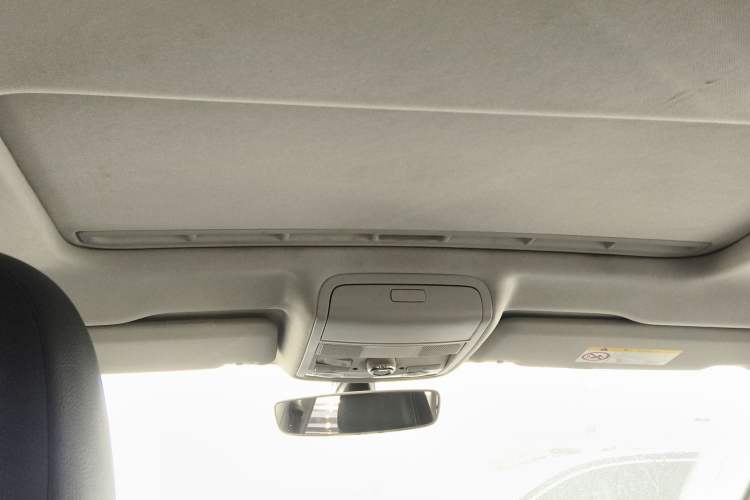 Used Volkswagen Passat 2017 330TSI DSG Prestige Edition Headliner