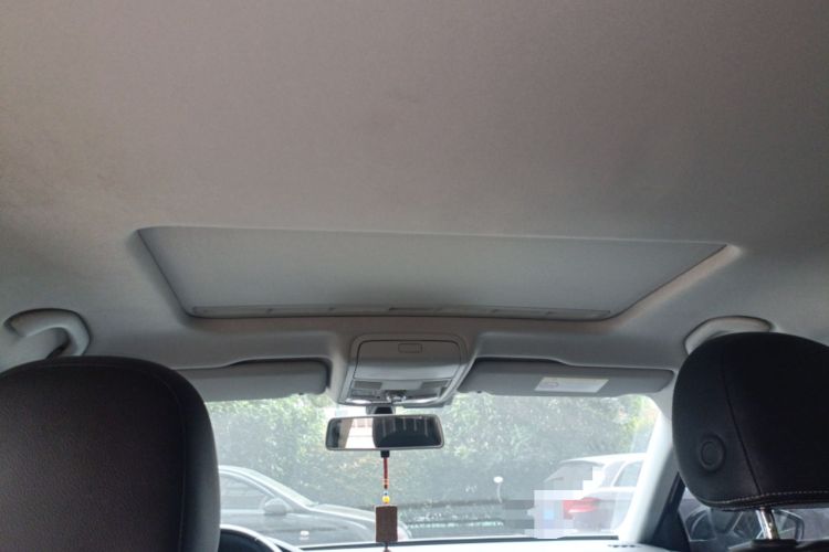 Used Volkswagen Passat 2017 330TSI DSG Luxury Edition Headliner