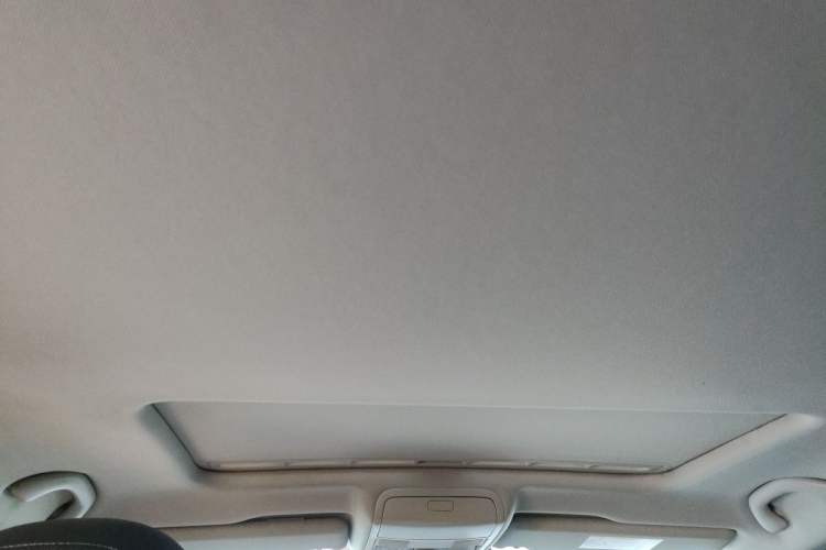 Used Volkswagen Passat 2017 330TSI DSG Luxury Edition Headliner