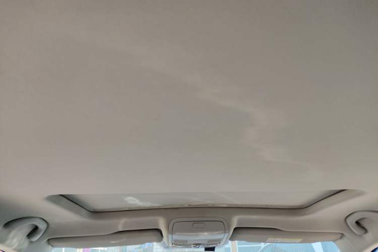 Used Volkswagen Passat 2017 280TSI DSG Luxury Edition Headliner