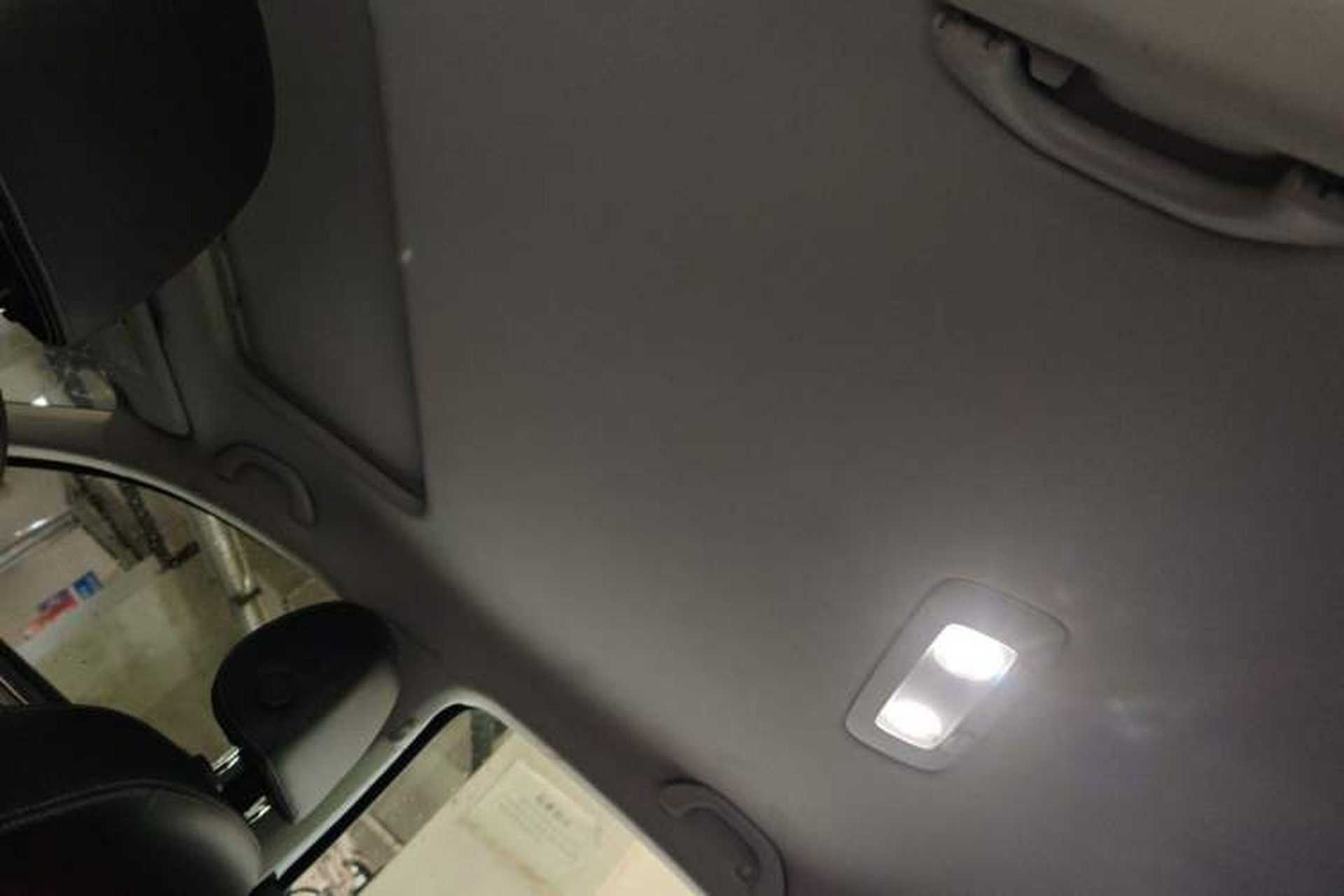 Used Volkswagen Passat 2017 330TSI DSG Luxury Edition Headliner