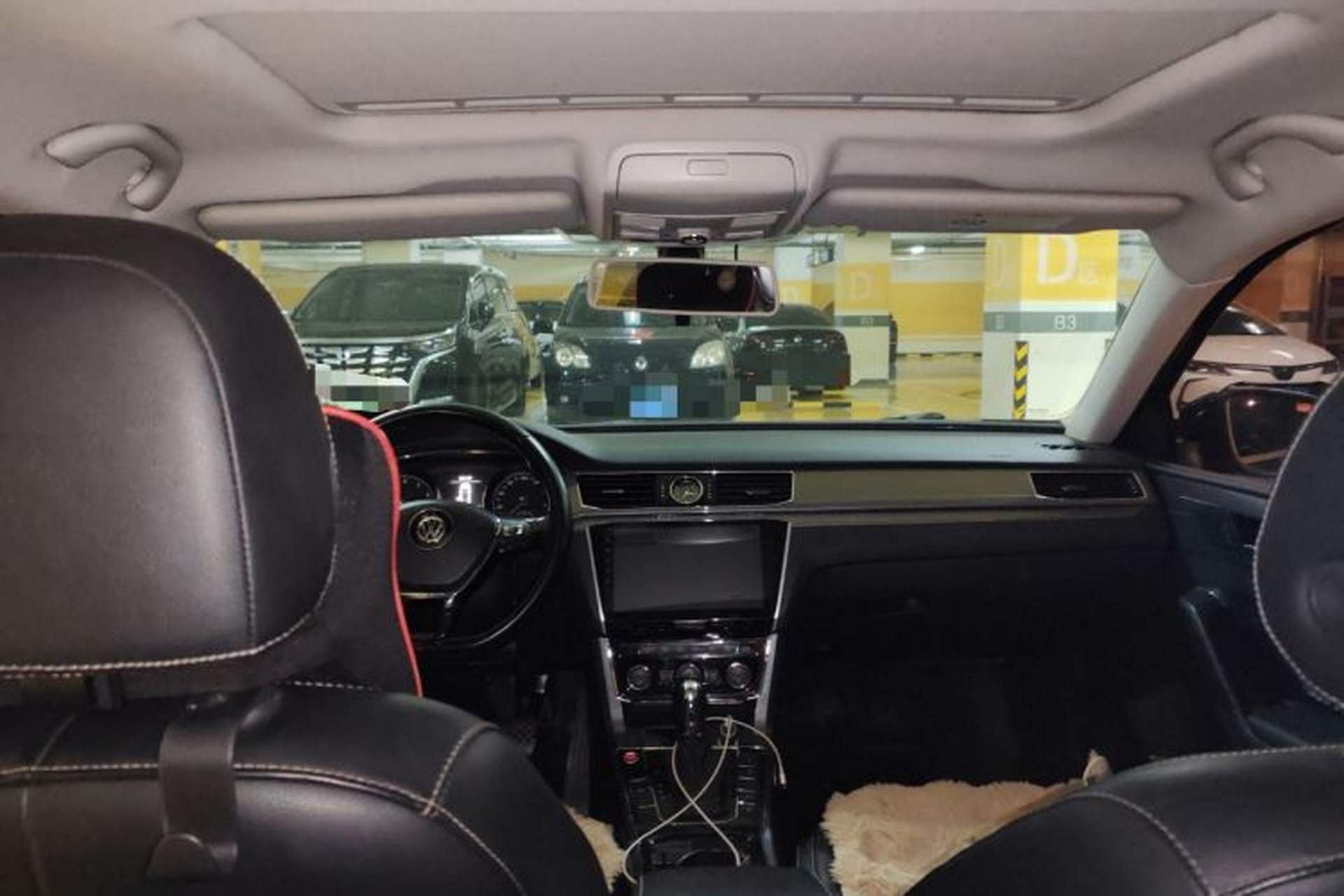Used Volkswagen Passat 2017 330TSI DSG Luxury Edition Headliner