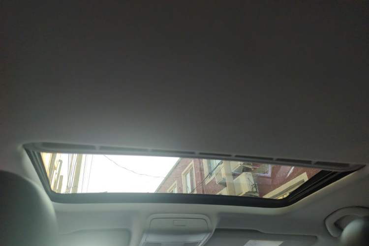 Used Volkswagen Passat 2017 330TSI DSG Luxury Edition Headliner