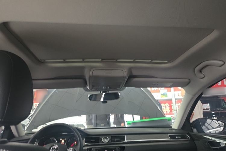 Used Volkswagen Passat 2017 330TSI DSG Prestige Edition Headliner