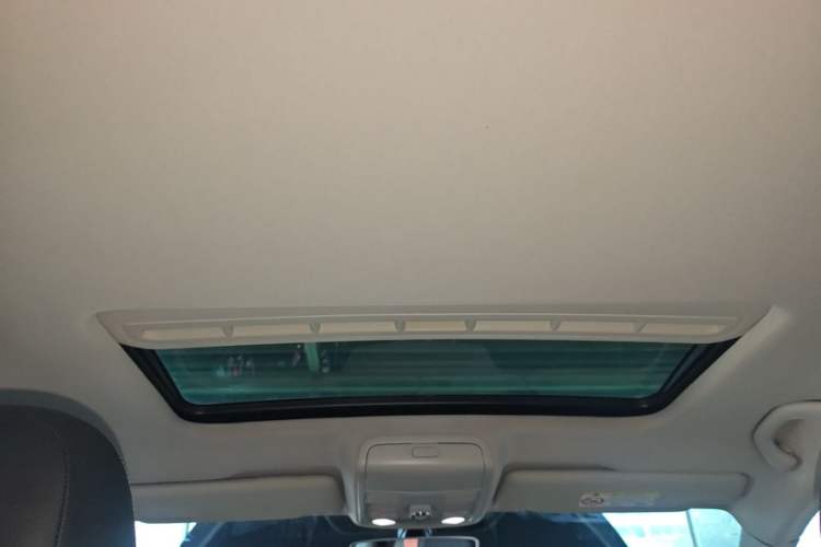 Used Volkswagen Passat 2017 330TSI DSG Prestige Edition Headliner