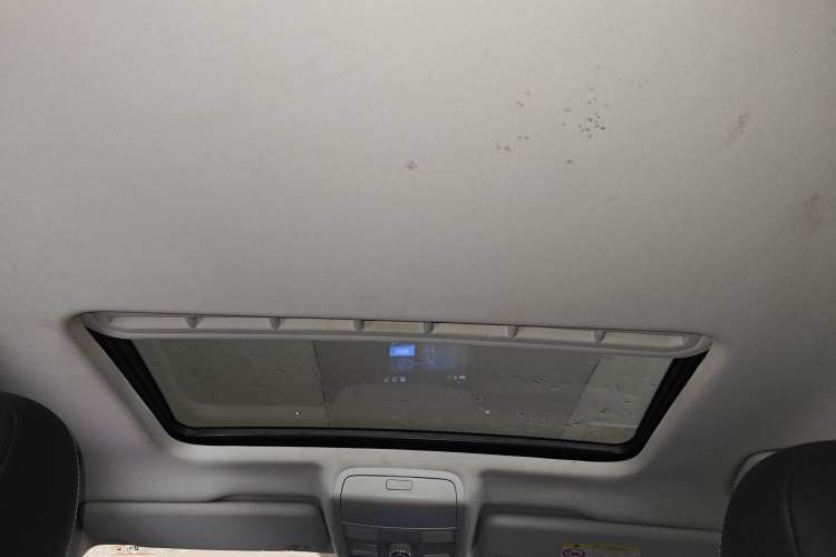 Used Volkswagen Passat 2017 330TSI DSG Luxury Edition Headliner