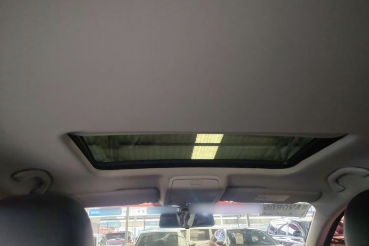Used Volkswagen Passat 2017 330TSI DSG Luxury Edition Headliner