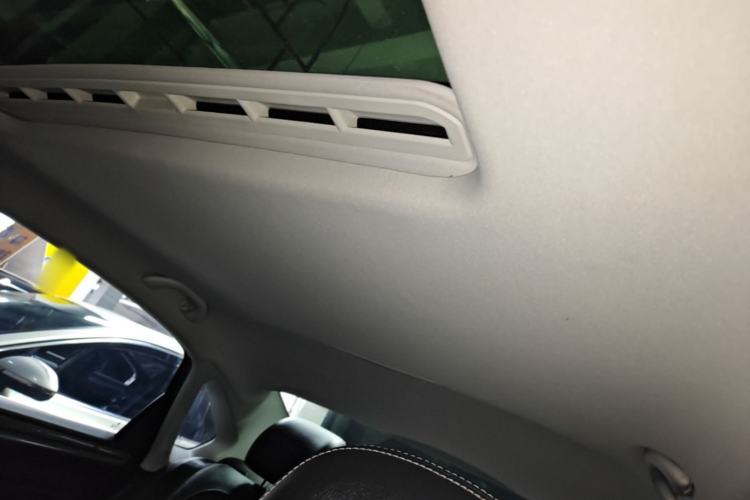 Used Volkswagen Passat 2017 330TSI DSG Luxury Edition Headliner