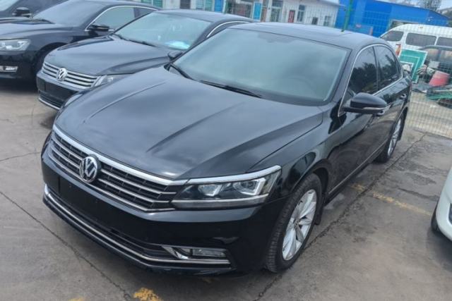 Ojetý Volkswagen Passat 2017 330TSI DSG Luxury Edition