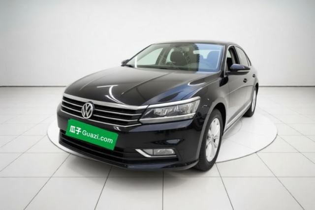 Ojetý Volkswagen Passat 2017 280TSI DSG Luxury Edition