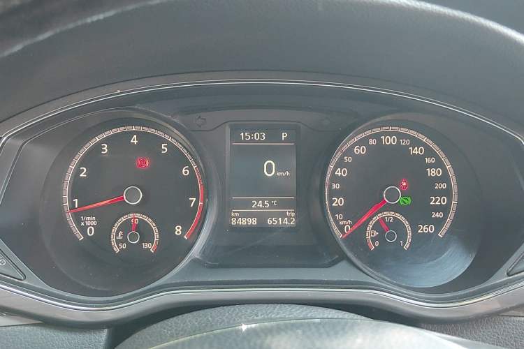 Used Volkswagen Passat 2017 330TSI DSG Luxury Edition Instrument Cluster