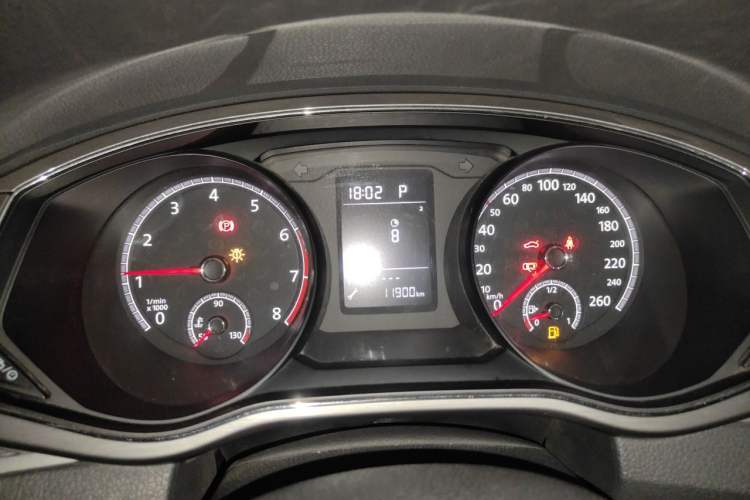 Used Volkswagen Passat 2017 280TSI DSG Luxury Edition Instrument Cluster
