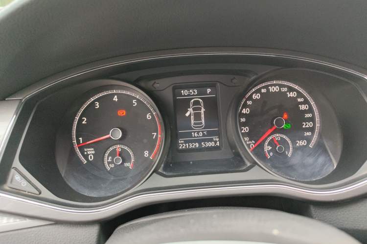 Used Volkswagen Passat 2017 330TSI DSG Luxury Edition Instrument Cluster