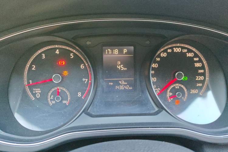 Used Volkswagen Passat 2017 280TSI DSG Luxury Edition Instrument Cluster