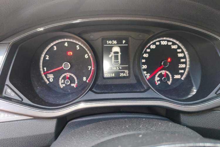 Used Volkswagen Passat 2017 330TSI DSG Luxury Edition Instrument Cluster