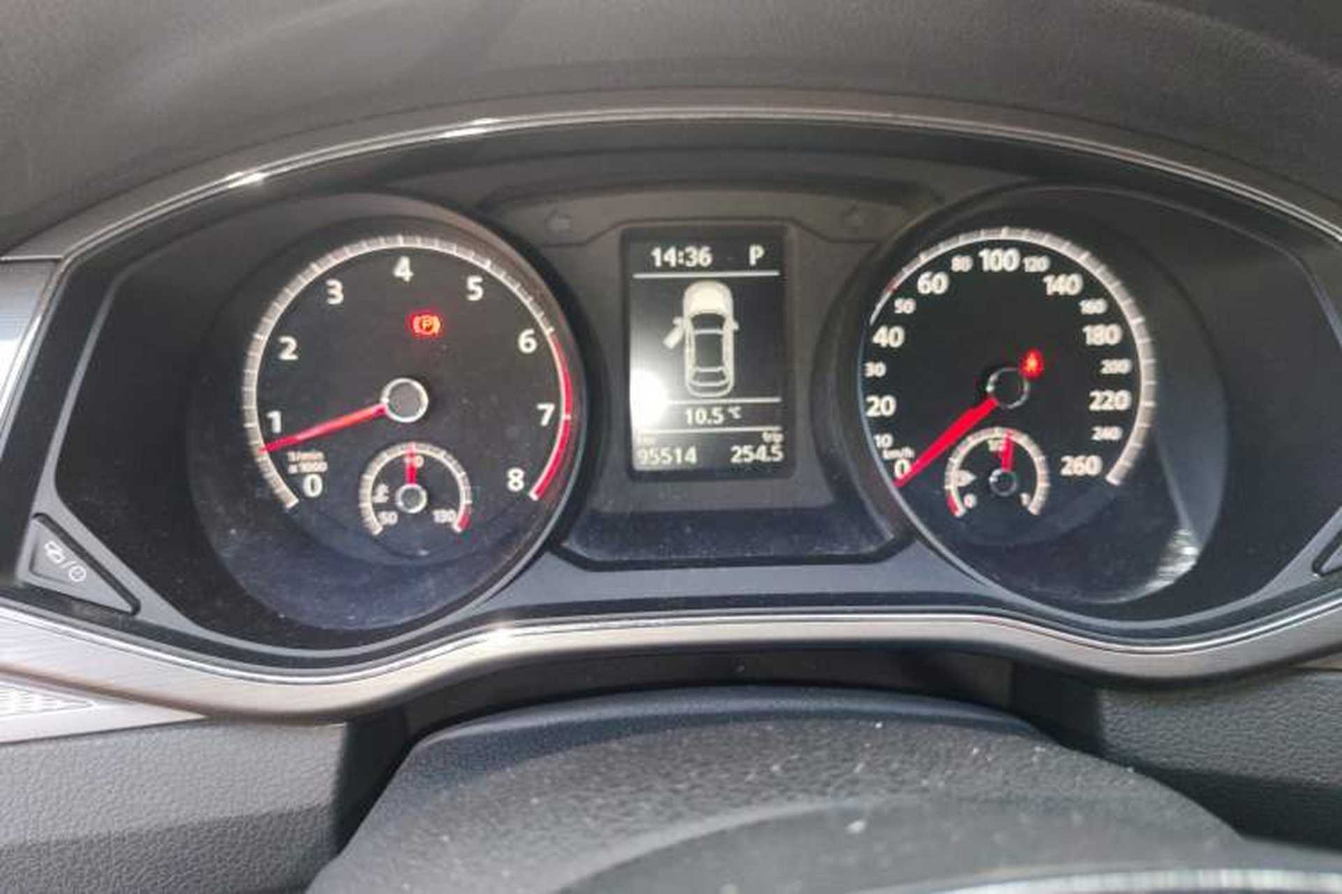 Used Volkswagen Passat 2017 330TSI DSG Luxury Edition Instrument Cluster