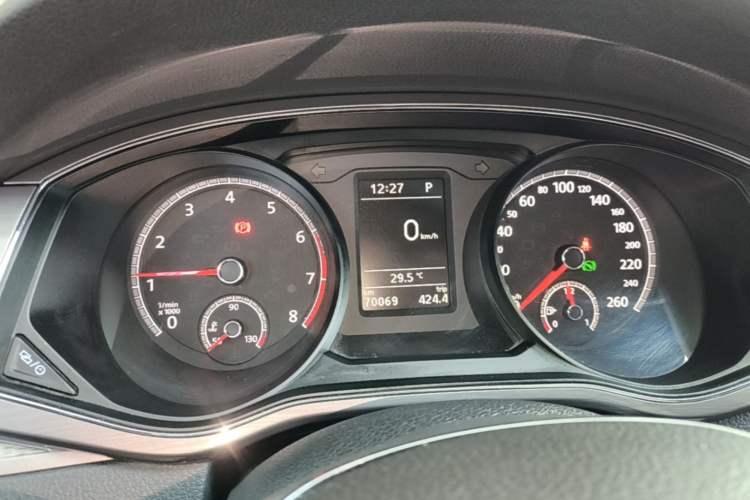 Used Volkswagen Passat 2017 330TSI DSG Luxury Edition Instrument Cluster