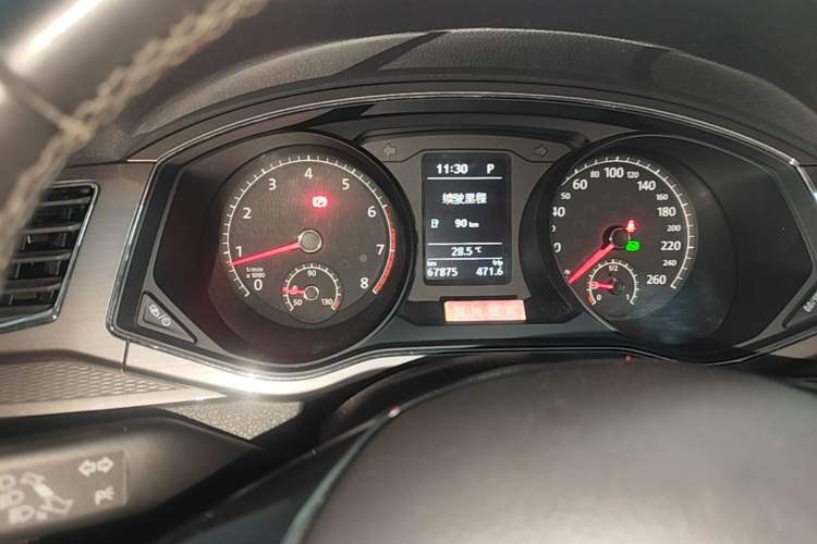 Used Volkswagen Passat 2017 330TSI DSG Luxury Edition Instrument Cluster