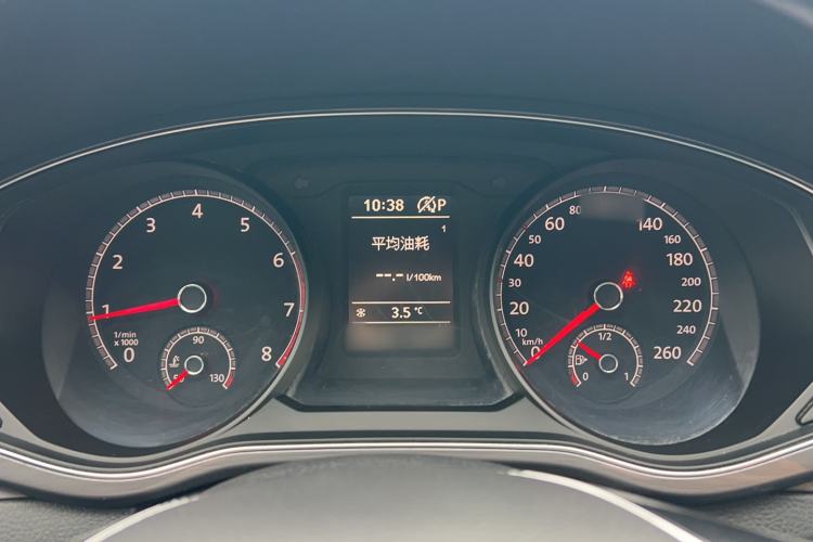 Used Volkswagen Passat 2017 330TSI DSG Luxury Edition Instrument Cluster
