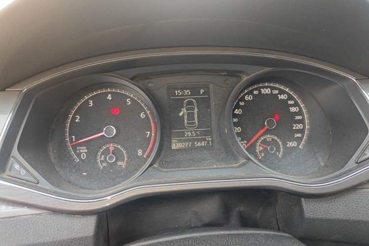 Used Volkswagen Passat 2017 280TSI DSG Luxury Edition Instrument Cluster