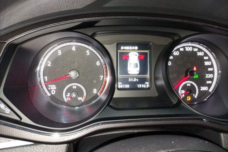Used Volkswagen Passat 2017 330TSI DSG Prestige Edition Instrument Cluster