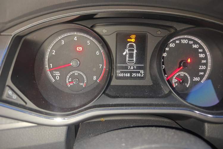 Used Volkswagen Passat 2017 330TSI DSG Luxury Edition Instrument Cluster