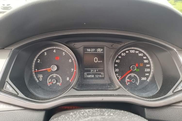 Used Volkswagen Passat 2017 330TSI DSG Luxury Edition Instrument Cluster