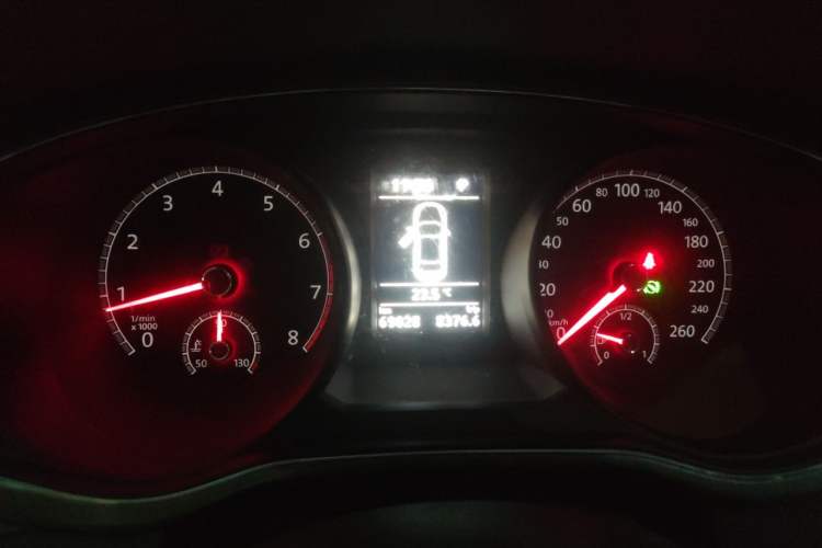 Used Volkswagen Passat 2017 330TSI DSG Luxury Edition Instrument Cluster