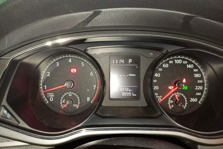 Used Volkswagen Passat 2017 280TSI DSG Luxury Edition Instrument Cluster