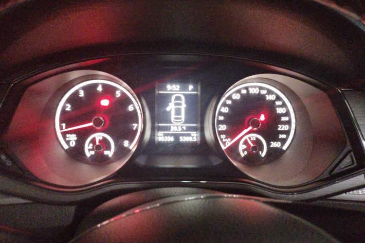 Used Volkswagen Passat 2017 330TSI DSG Luxury Edition Instrument Cluster