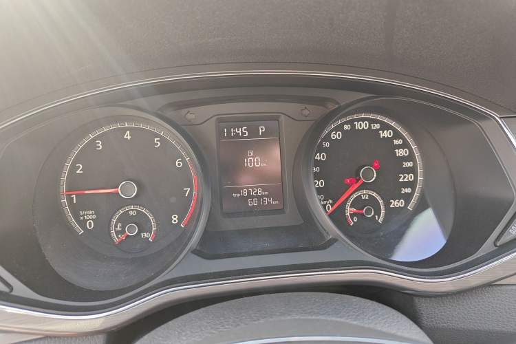 Used Volkswagen Passat 2017 1.8TSI DSG Government Procurement Version (CEA Engine) Instrument Cluster