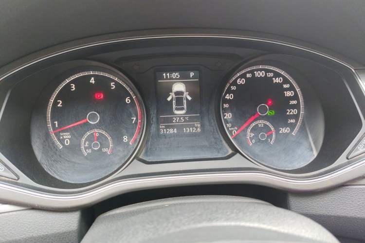 Used Volkswagen Passat 2017 330TSI DSG Luxury Edition Instrument Cluster
