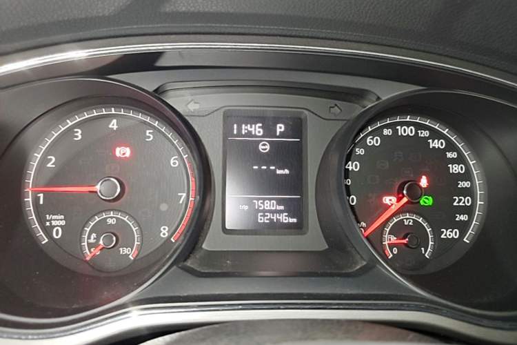 Used Volkswagen Passat 2017 330TSI DSG Luxury Edition Instrument Cluster