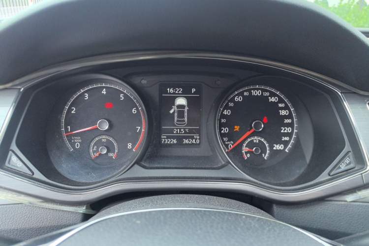 Used Volkswagen Passat 2017 330TSI DSG Luxury Edition Instrument Cluster