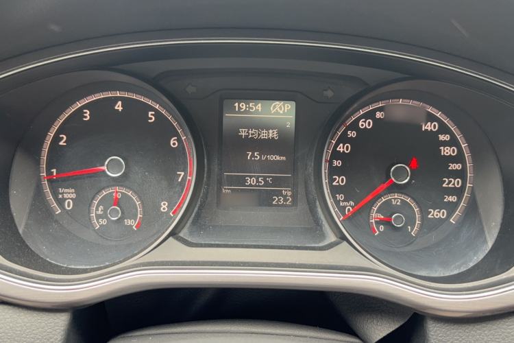 Used Volkswagen Passat 2017 330TSI DSG Luxury Edition Instrument Cluster