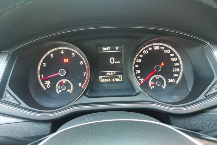 Used Volkswagen Passat 2017 280TSI DSG Luxury Edition Instrument Cluster