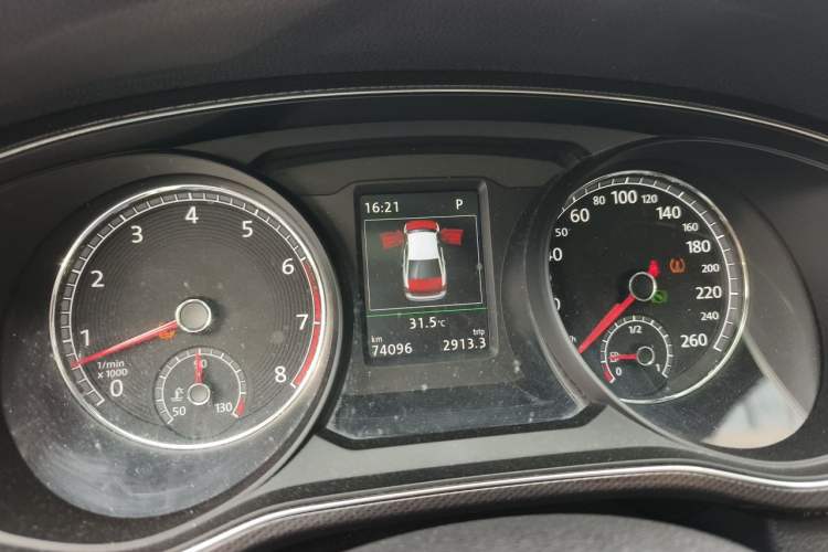 Used Volkswagen Passat 2017 330TSI DSG Prestige Edition Instrument Cluster