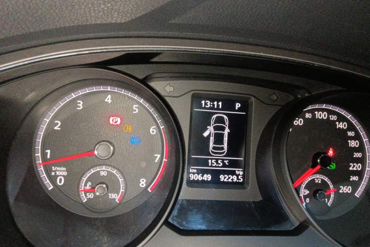 Used Volkswagen Passat 2017 330TSI DSG Luxury Edition Instrument Cluster