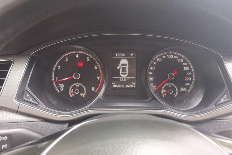 Used Volkswagen Passat 2017 330TSI DSG Luxury Edition Instrument Cluster