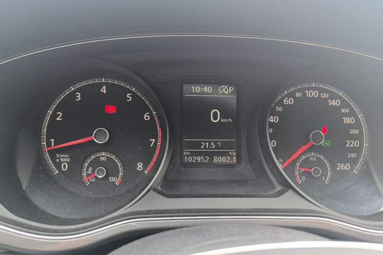 Used Volkswagen Passat 2017 330TSI DSG Luxury Edition Instrument Cluster