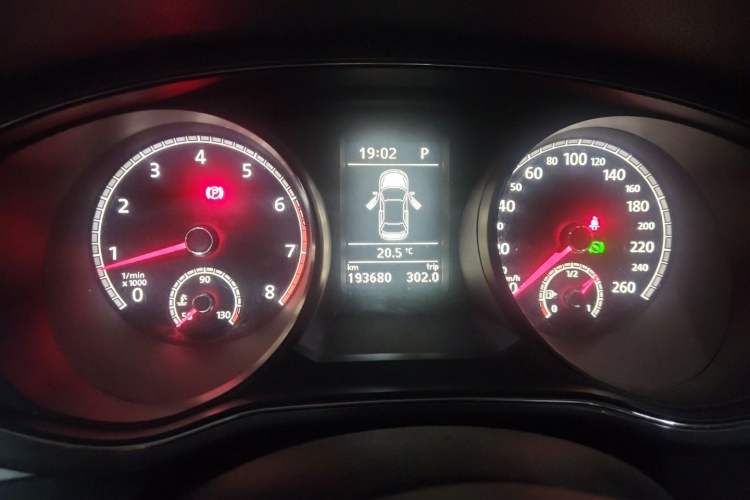 Used Volkswagen Passat 2017 280TSI DSG Luxury Edition Instrument Cluster