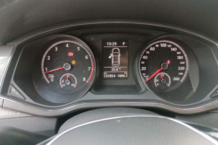 Used Volkswagen Passat 2017 330TSI DSG Luxury Edition Instrument Cluster
