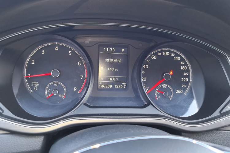 Used Volkswagen Passat 2017 330TSI DSG Luxury Edition Instrument Cluster