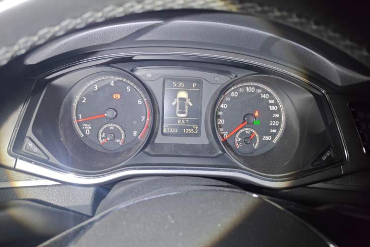 Used Volkswagen Passat 2017 330TSI DSG Luxury Edition Instrument Cluster